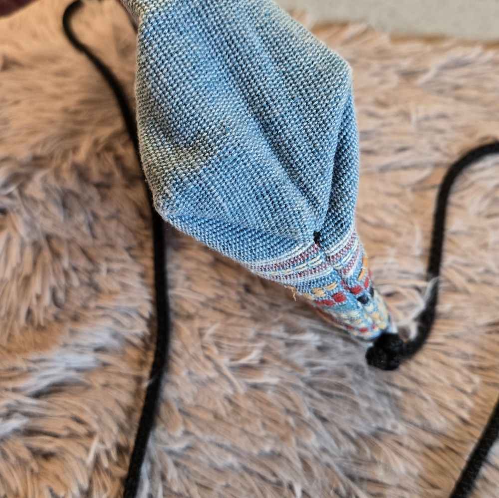 Aztec Crossbody Bag - Picture 8 of 15